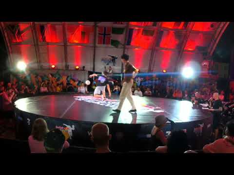 KOSUKE(JAPAN) VS PATSHAW(USA) || REDBULL STREET STYLE 2019|| QUALIFICATION BATTLE