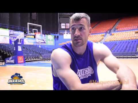 Andy Panko con los Vaqueros