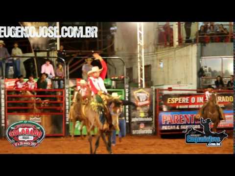 Pablo Bertolin Vs Paiquere Cia Adauto Mazzo    Festa do Peão De Colorado 20171