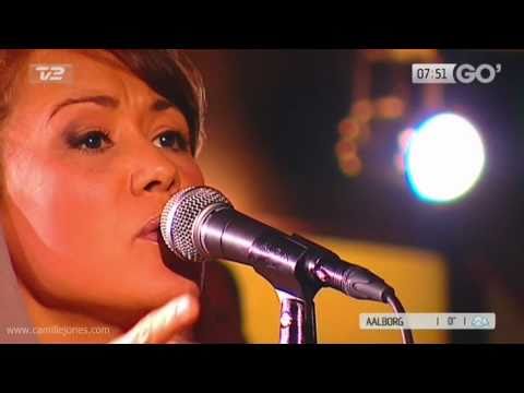 Camille Jones // The Streets (Live at Go' morgen Danmark) // 28th Feb. 2011