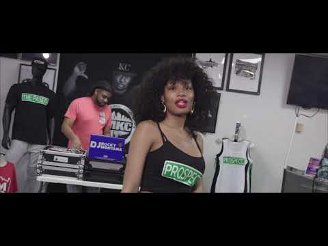 MidwestMixtapes ft Dre Perez & Richie Stacks "Automatic" produced by Richie Stacks