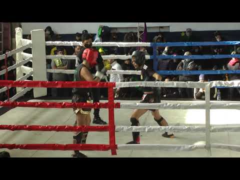 1er Raund pelea de Kick Boxing