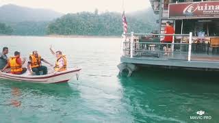 preview picture of video 'Kenyir Lake trip'
