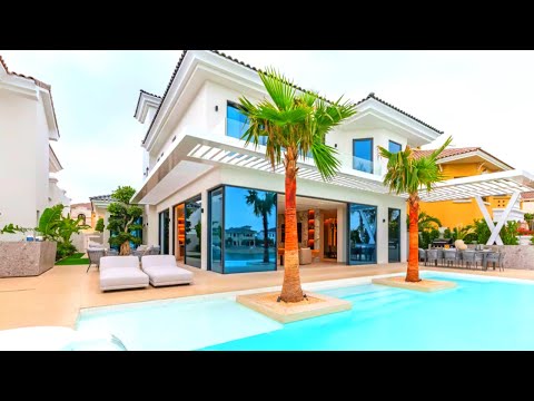 Inside a luxury Bespoke Beach Front Mansion in Palm Jumeirah DUBAI