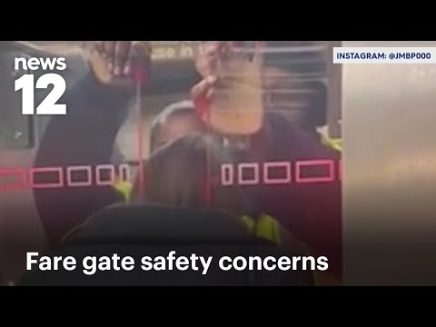 Video shows trapped woman's head stuck in new MTA subway fare gate | News 12