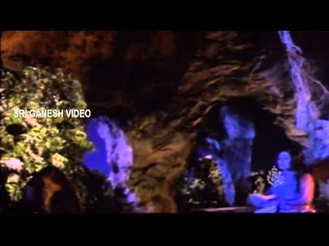 Bahaddur Gandu Movie - Muttinanta Maatondu Hit Song