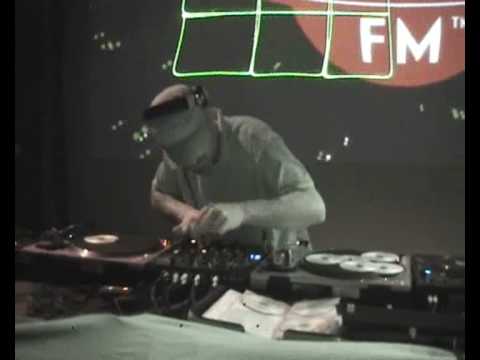 Intergalactic FM party (21-02-09) @Rotterdam (De Unie & Bootleg DJ Cafe) 2