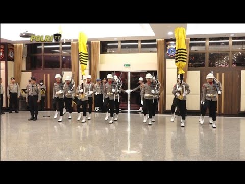 GLADI BERSIH UPACARA PEMULIAAN NILAI-NILAI LUHUR TRIBRATA  GLADI BERSIH UPACARA PEMULIAAN NILAI-NILAI LUHUR TRIBRATA