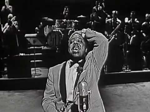 Dorsey Brothers  ft Charlie Shavers - Smack dab in the middle