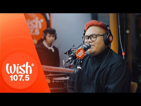 NOBITA performs "Tayo Na Lang" LIVE on Wish 107.5 Bus