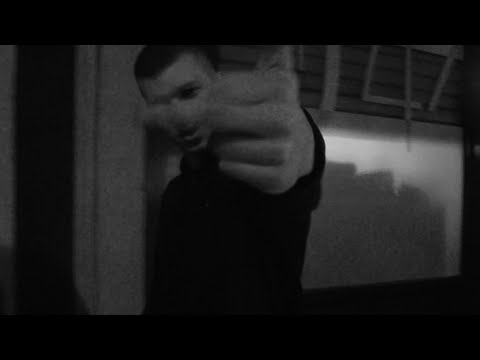 MŁODY JACA- ŚRODKOWY PALEC #BOMBYNAMIAST01 (ONESHOT)