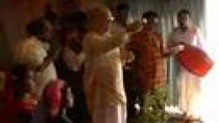 Tulsi Aarti by HH Danavir Goswami Maharaj