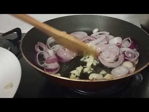 let's make chicken liver for lunch 😋happyweekend dubai