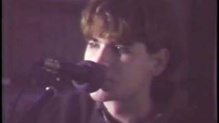 Gratitude Walks - Throw It Away