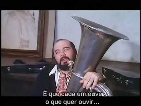 F. Fellini: Prova d'orchestra - Il basso tuba