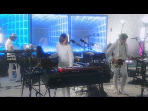 AIR - La femme d'argent (Binaural Live - Official Video)