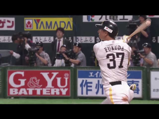 【4回裏】ライトスタンド中段に飛び込むホークス・福田の勝ち越し弾!! パーソル CS パ 1st 2019/10/6 H-E