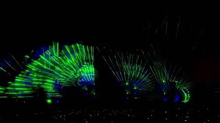 iNTRO 01