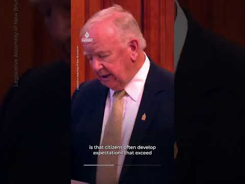 Moment Canadian politician accidentally reads AI prompt during speech