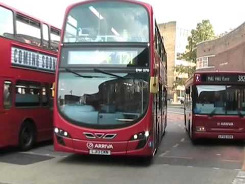 Ônibus na estação Southgate
