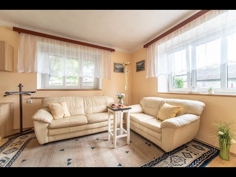 PRODÁNO - Prostorný rodinný dům s garáží a zahradou v Krchlebech (NB)