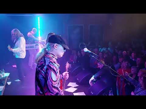 Ina Morgan & Hot Stuff - Tina Turner Tribute