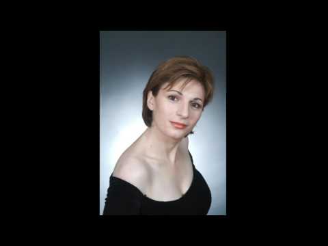 Victoria Avetisyan. Armenian lullaby "Օրորոցային"