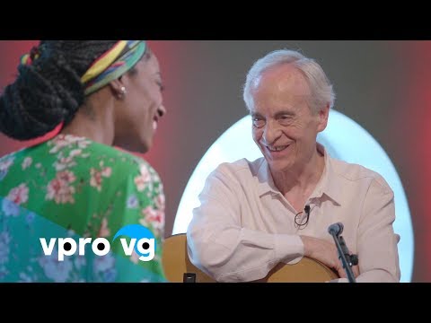 Paco Peña on flamenco music (Giovanca interview @ TivoliVredenburg Utrecht)