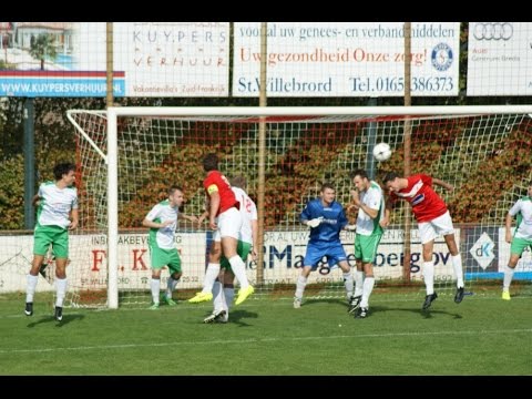 Voetbalwedstrijd Rood-Wit 1 - FC Bergen 1