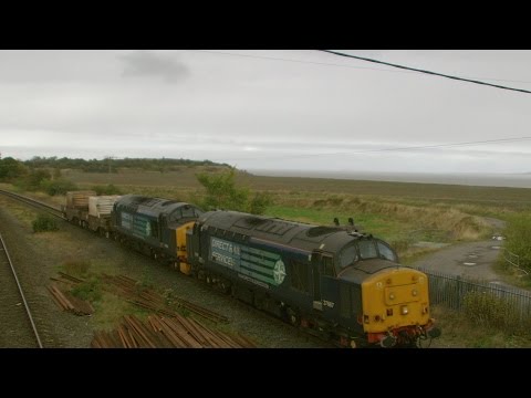 Bagillt 25.9.2014 - DRS 37667 & 37606 on flask train - Flint Holywell
