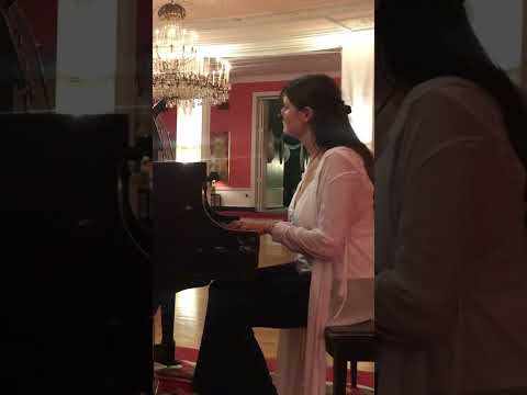 Playing the piano at The Greenbrier ???????????? #madpritch #emotional #ambience #piano #thegreenbrier