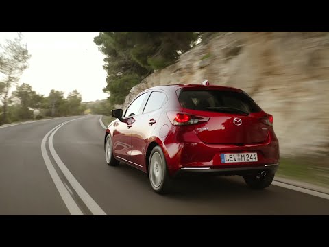 Mazda 2 2020: El pequeño utilitario se actualiza | Car and Driver España