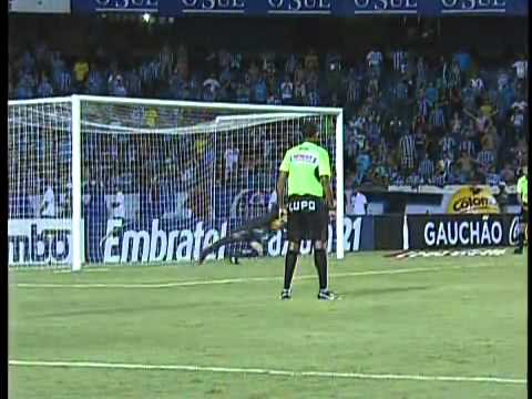 Grêmio 2 x 2 Caxias Cobrança de Pênaltis Grêmio campeão do Primeiro Turno Camp. Gaúcho 2011