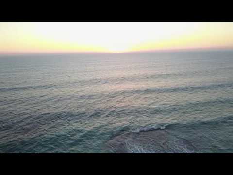 Drone footage ntawm Trigg Point thaum hnub poob