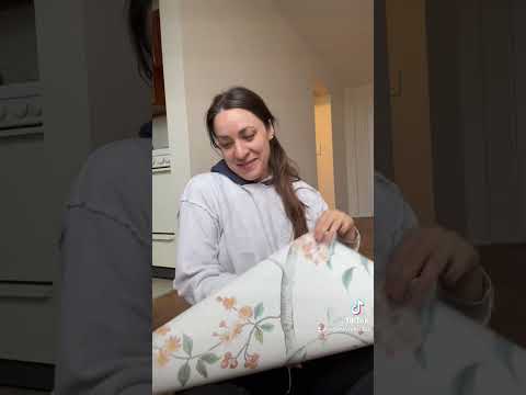 Making my apartment regency part 1 #regencycore #homedecor #bridgerton #18thcentury #apartmentdecor