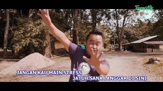 Download lagu Jangan Kau Stress - KARAOKE mp3 Download lagu Jangan Kau Stress - KARAOKE mp3