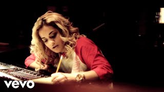 RITA ORA - Rita Ora 24/7: In The Studio (VEVO US LIFT Video)