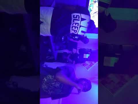 Dezzy × bcm freestyle