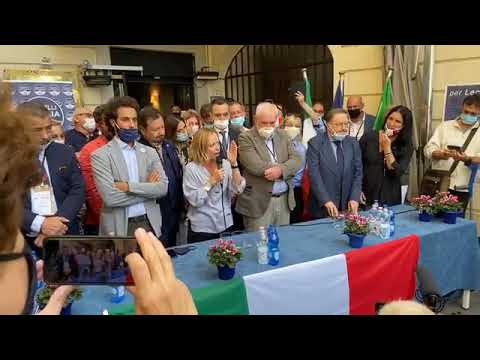 DANIELA SANTANCHÉ E GIORGIA MELONI A LECCO