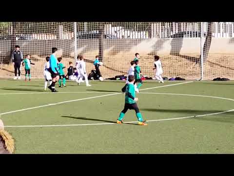 Debut con el Benjamin C y Victoria ante el Flecha Negra por 4 - 5.