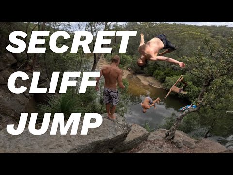 We Found A SECRET Cliff Jumping Spot In Australia
