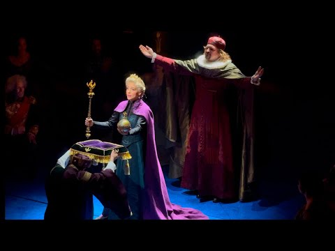 2025 DIE EISKÖNIGIN "Gefährlich, wenn man träumt" Mercedesz Csampai - Stuttgart