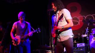 Sons Of Guns "Roofs and Rafters"