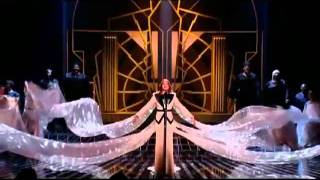 Florence + The Machine - Shake It Out (X Factor Live Results Show Week 5)