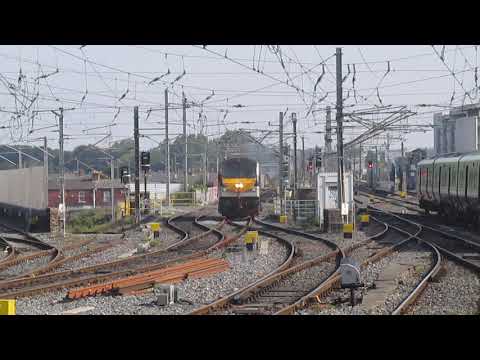 IE 201 Class Locomotive 231 Arriving In To Dublin Connolly Platform 6 Light Engine From Inchicore !!