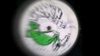 Dezz - Don't Go (Double House Bass Remix) 1990