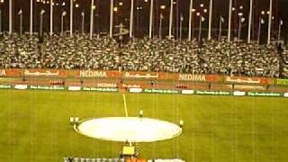 preview picture of video 'fair-play algerien pendant l'hymne national uruguayen'