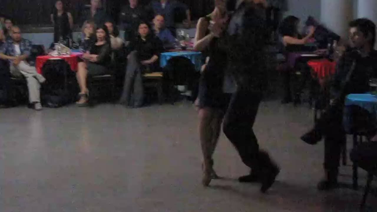 CECILIA PICCINNI y ROLO VALDIVIA en Viva La Pepa Milonga (2/4)