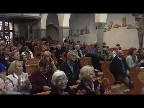 Koncert zbora splitskih bogoslova u Murteru - "Nevidljive niti"