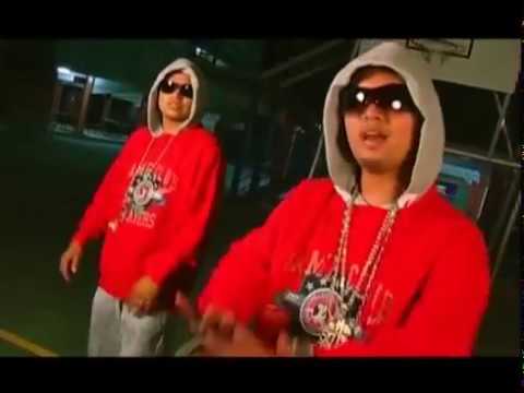 King Frank y El Travi - La Puerta Del Colegio